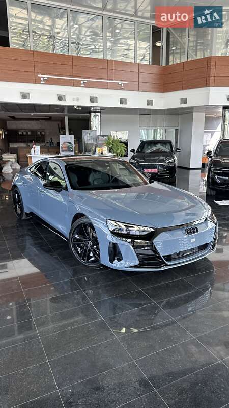 Купе Audi RS e-tron GT 2023 в Днепре