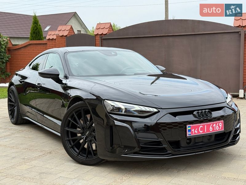 Купе Audi RS e-tron GT 2021 в Коломиї