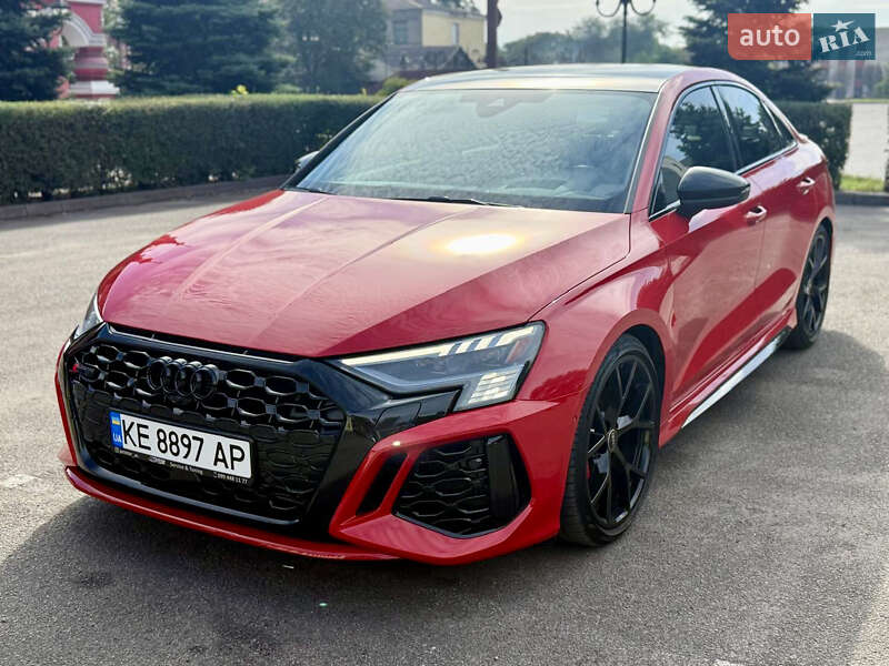 Седан Audi RS3 2022 в Каменском