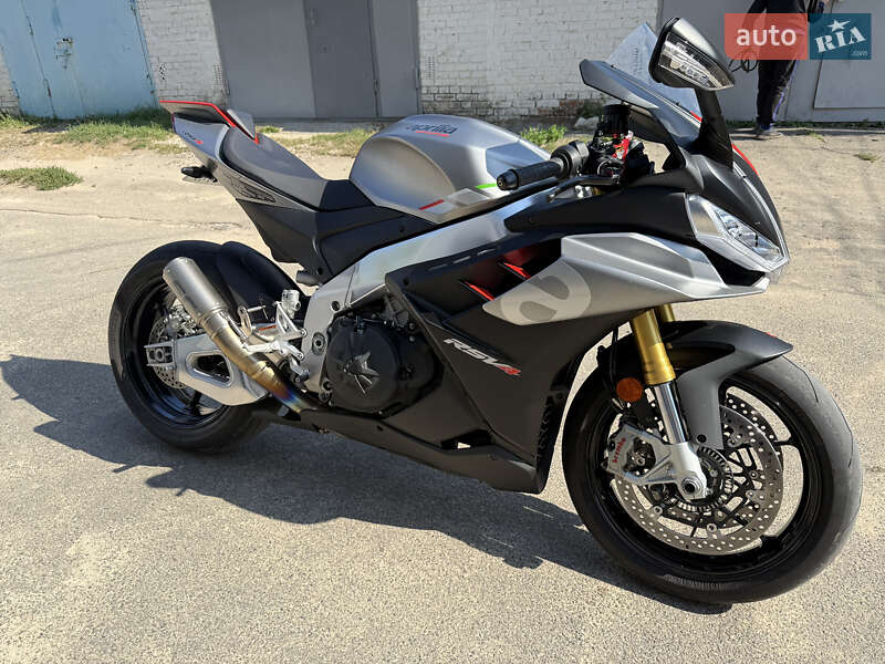 Спортбайк Aprilia RSV4 2021 в Сумах