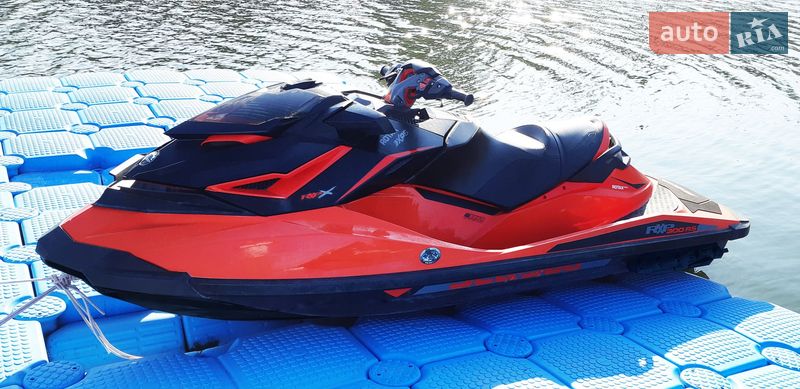 Гидроцикл спортивный BRP RXP-X 2017 в Киеве