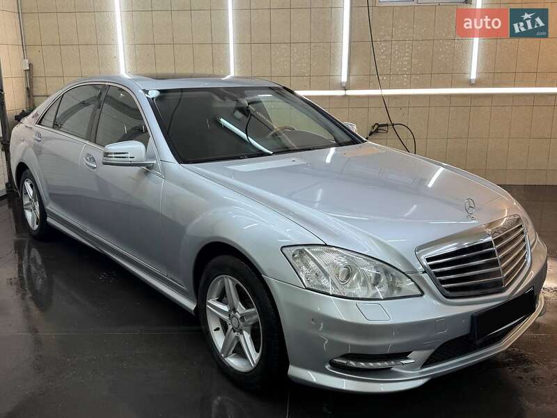 Седан Mercedes-Benz S-Class 2008 в Запорожье Седан Mercedes-Benz S-Class 2008 в Запорожье