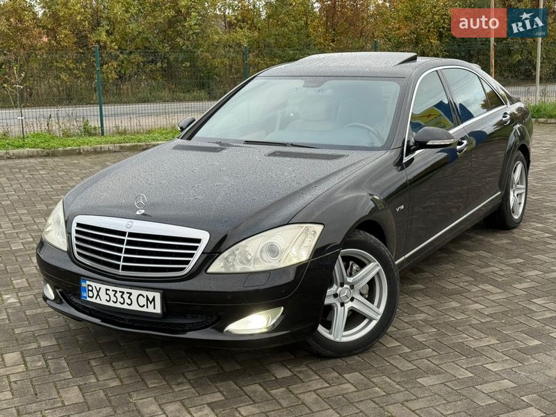 Седан Mercedes-Benz S-Class 2006 в Славуте