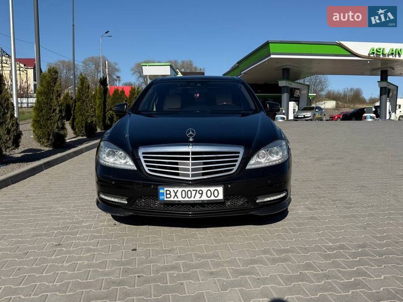 Седан Mercedes-Benz S-Class 2012 в Хмельницком