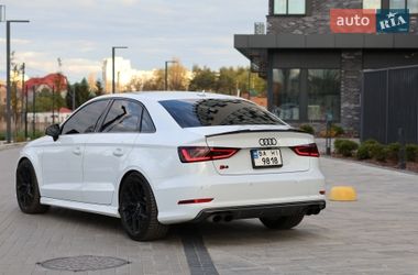 Седан Audi S3 2015 в Кропивницькому