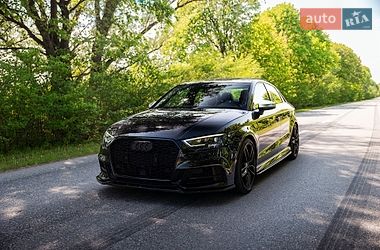 Седан Audi S3 2017 в Львові