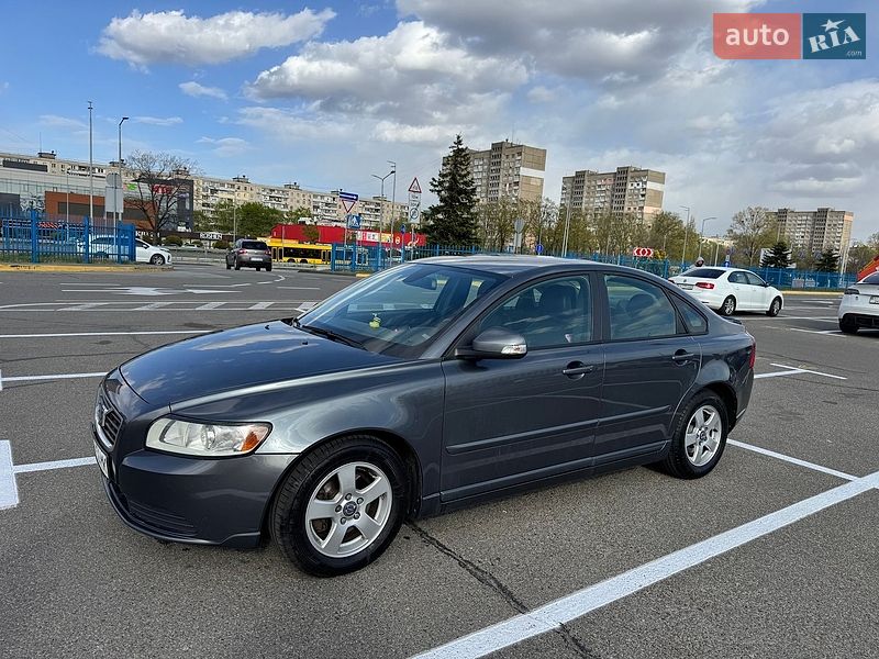 Седан Volvo S40 2010 в Києві Седан Volvo S40 2010 в Києві