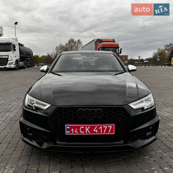 Седан Audi S4 2018 в Пирятине Седан Audi S4 2018 в Пирятине