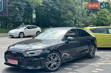 Седан Audi S4 2023 в Тернополе
