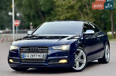 Купе Audi S5 2012 в Киеве