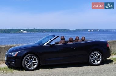 Кабриолет Audi S5 2013 в Киеве