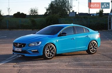 Седан Volvo S60 2017 в Ужгороді Седан Volvo S60 2017 в Ужгороді