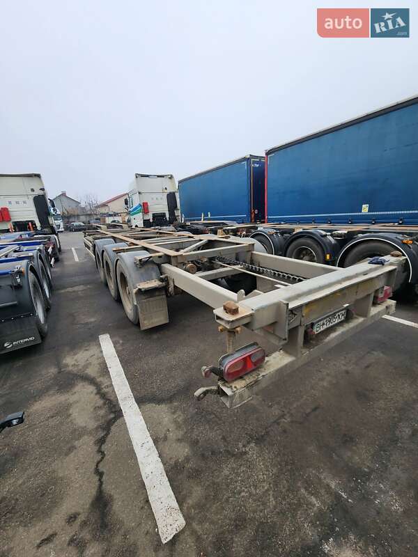 Контейнеровоз Van Hool S 2006 в Одесі