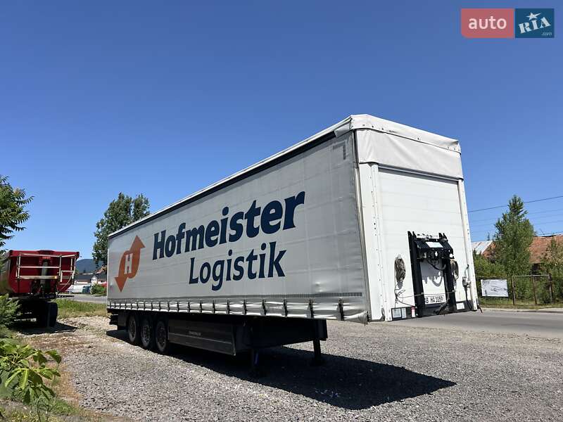 Тентованный борт (штора) - полуприцеп Schwarzmuller SAF 2017 в Хусте