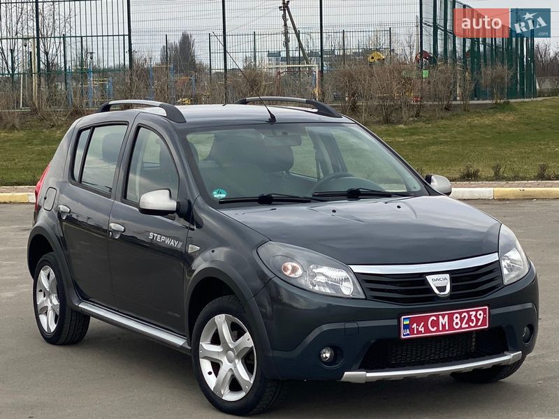 Внедорожник / Кроссовер Dacia Sandero StepWay 2010 в Ирпене