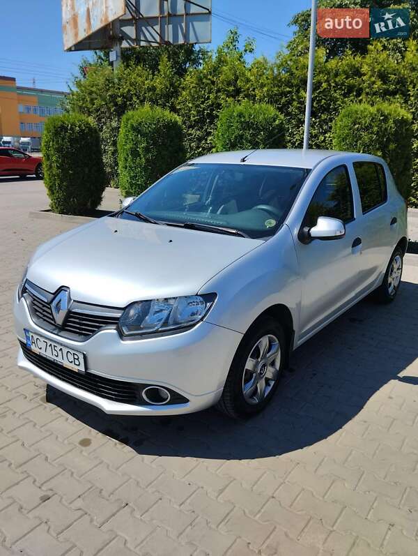 Хетчбек Renault Sandero 2013 в Луцьку Хетчбек Renault Sandero 2013 в Луцьку