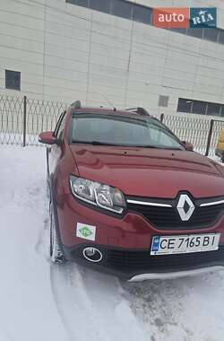 Хэтчбек Renault Sandero 2016 в Черновцах