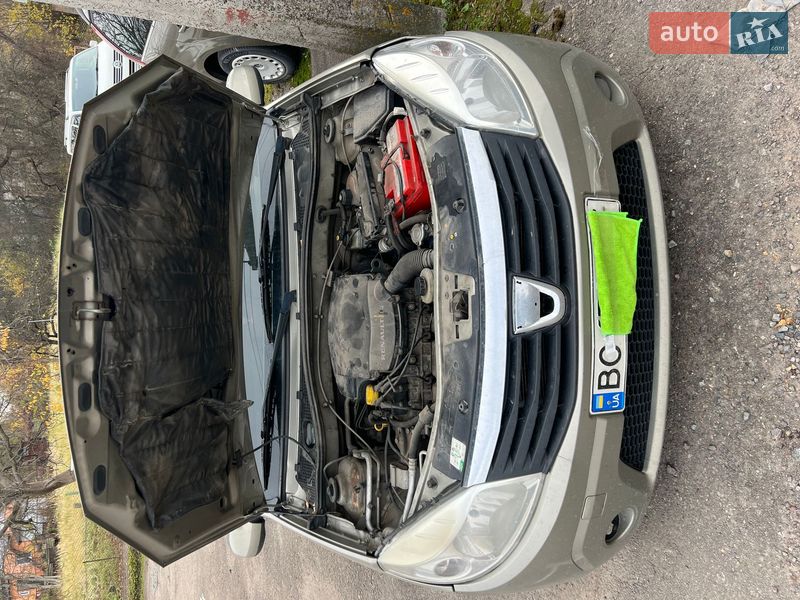 Хетчбек Dacia Sandero 2008 в Львові