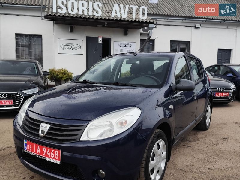 Хетчбек Dacia Sandero 2010 в Чернігові