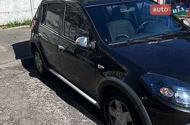 Хетчбек Renault Sandero 2012 в Києві Хетчбек Renault Sandero 2012 в Києві