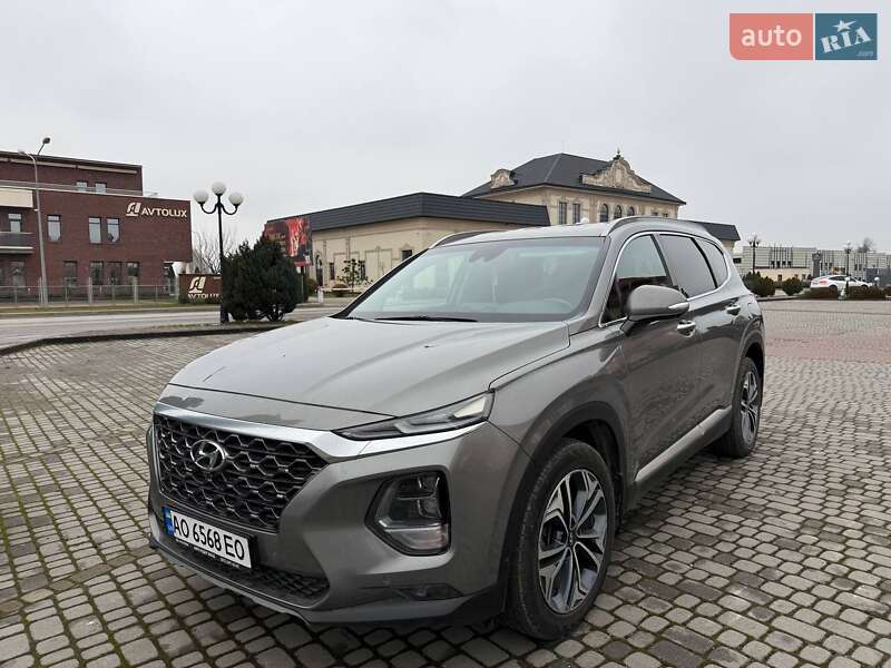 Внедорожник / Кроссовер Hyundai Santa FE 2018 в Мукачево Внедорожник / Кроссовер Hyundai Santa FE 2018 в Мукачево