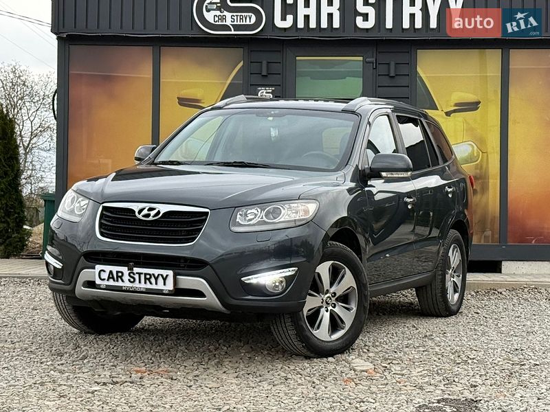 Позашляховик / Кросовер Hyundai Santa FE 2011 в Стрию