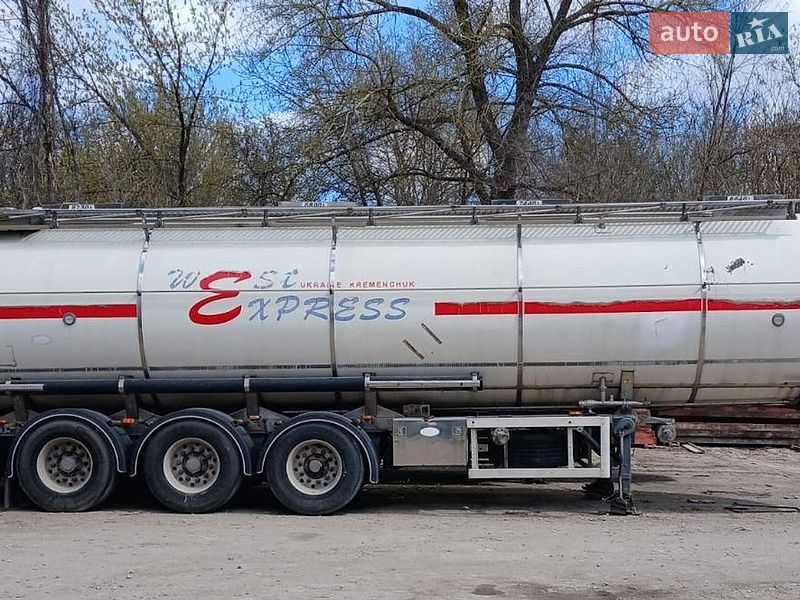 Цистерна напівпричіп Indox SC-3 2002 в Дніпрі
