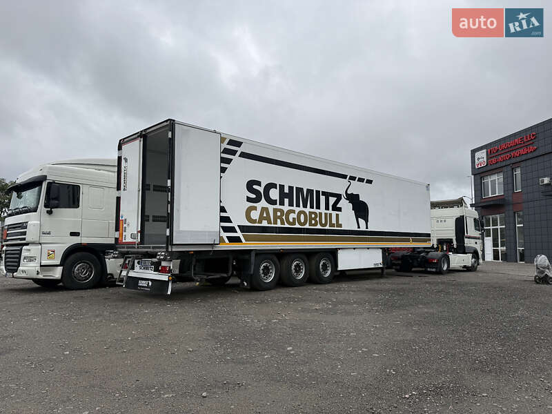 Рефрижератор полуприцеп Schmitz Cargobull SCB S3B 2016 в Киеве