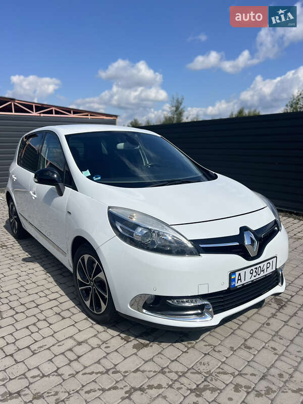 Мінівен Renault Scenic 2015 в Ірпені