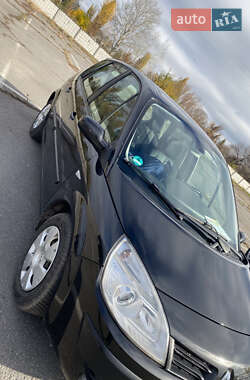 Мінівен Renault Scenic 2008 в Кременчуці Мінівен Renault Scenic 2008 в Кременчуці