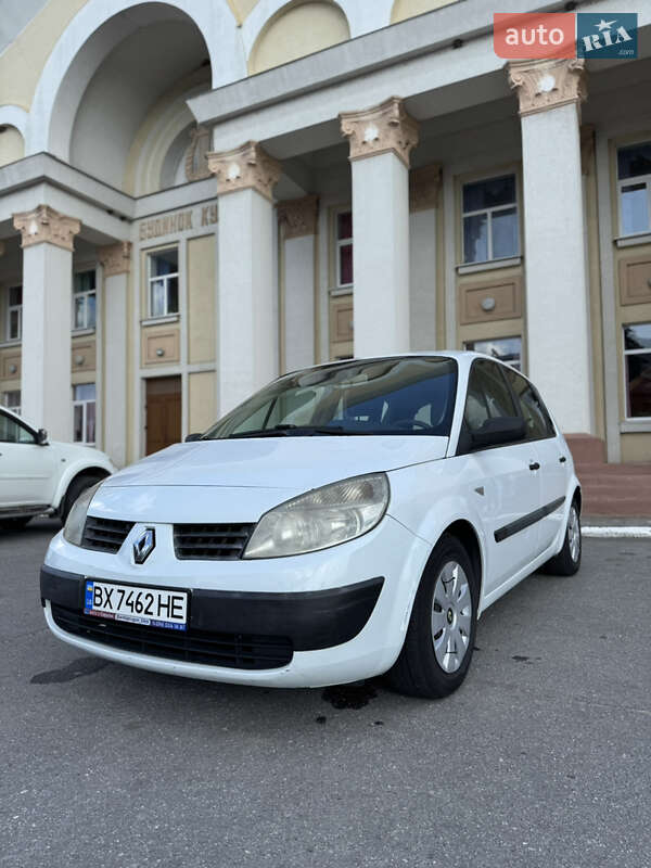 Минивэн Renault Scenic 2006 в Чернигове Минивэн Renault Scenic 2006 в Чернигове