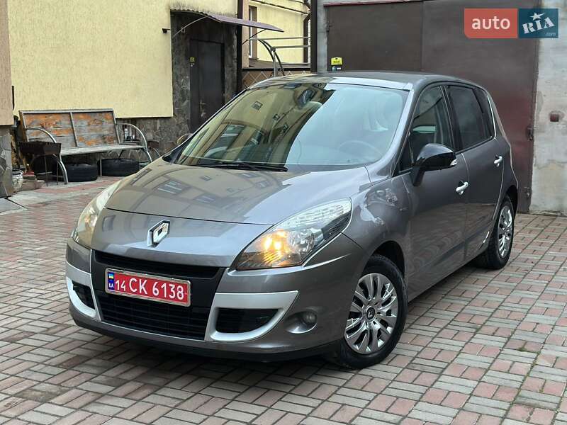 Минивэн Renault Scenic 2011 в Калуше Минивэн Renault Scenic 2011 в Калуше