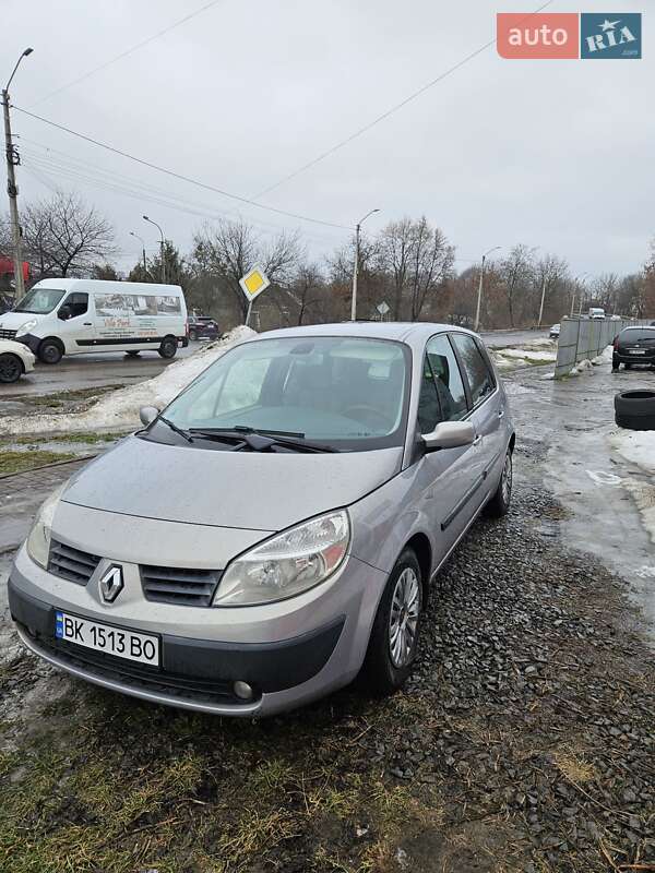 Мінівен Renault Scenic 2005 в Рівному