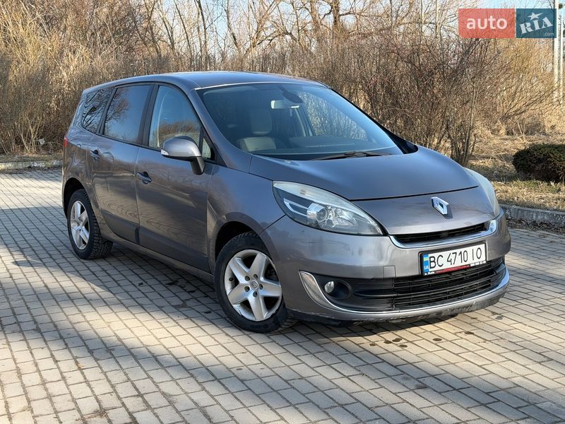 Минивэн Renault Scenic 2013 в Львове