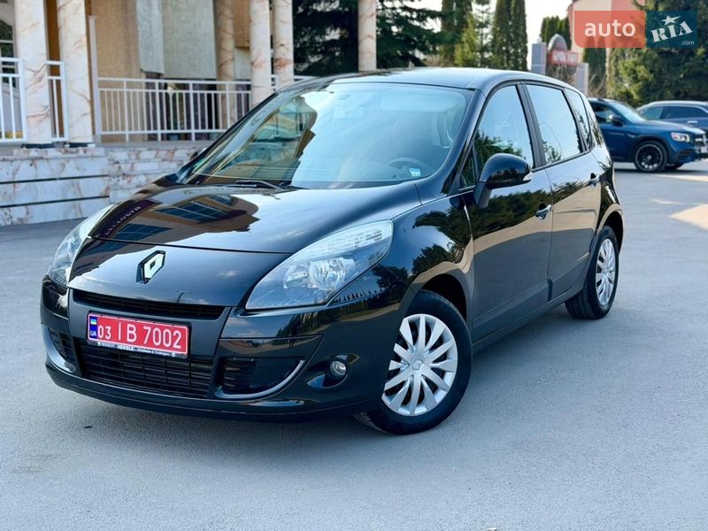Мінівен Renault Scenic 2010 в Тернополі