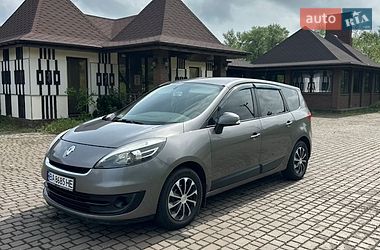 Мінівен Renault Scenic 2013 в Кременчуці