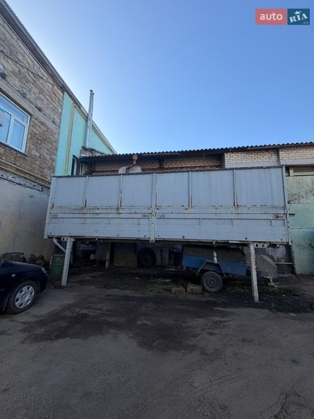 Зерновоз - полуприцеп Krone SDR 2000 в Одессе