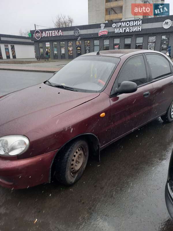 Седан ЗАЗ Sens 2010 в Киеве