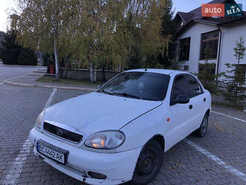 Седан Daewoo Sens 2005 в Сколе