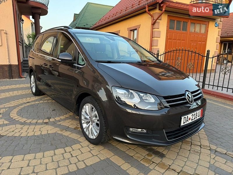 Минивэн Volkswagen Sharan 2015 в Ковеле