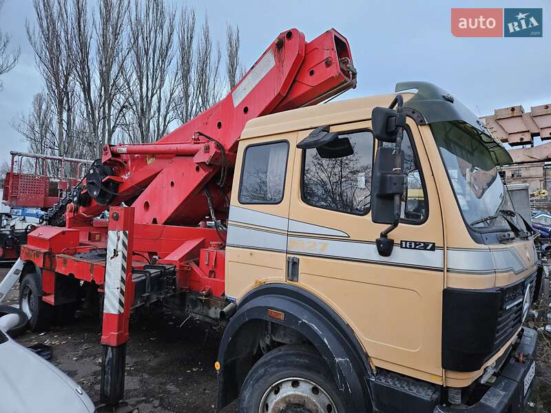 Автовышка Mercedes-Benz SK-Series 1996 в Одессе