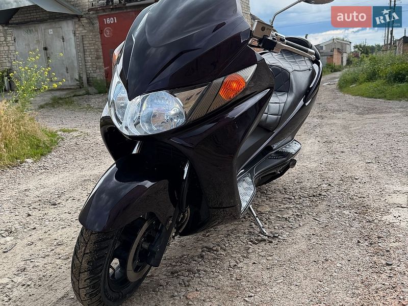 Мотоцикл Классик Suzuki Skywave 250 2011 в Белой Церкви