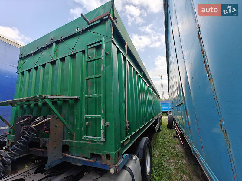 Зерновоз - напівпричіп Kogel SN 24 2002 в Прилуках Зерновоз - напівпричіп Kogel SN 24 2002 в Прилуках