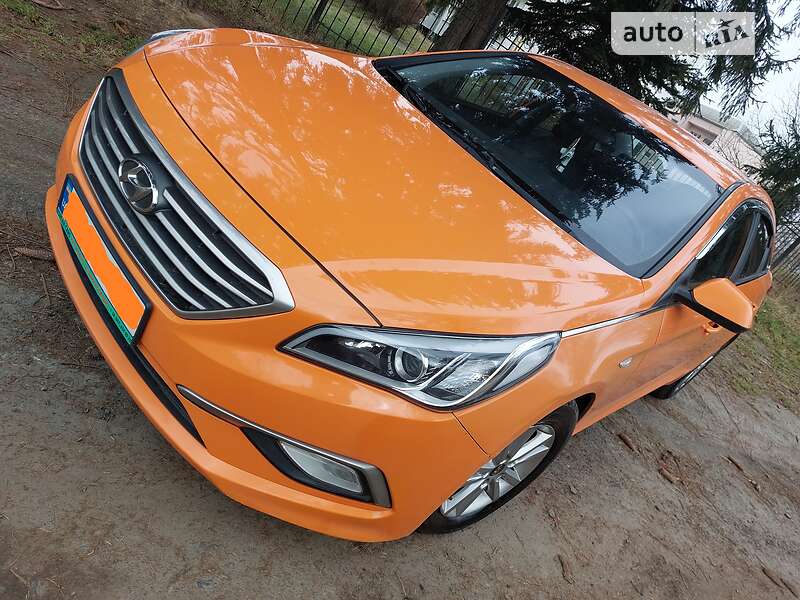 Седан Hyundai Sonata 2016 в Луцке