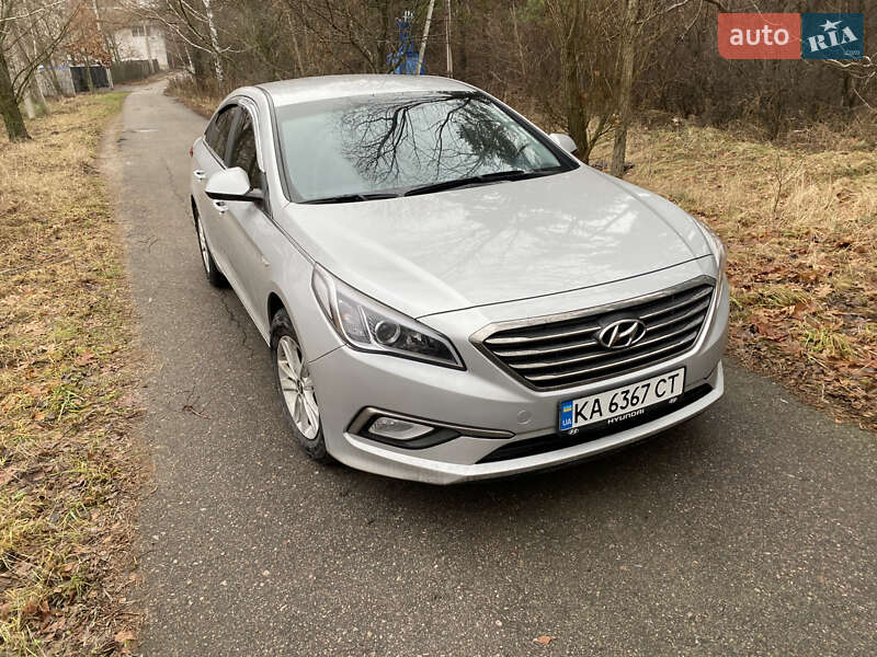 Седан Hyundai Sonata 2015 в Василькове
