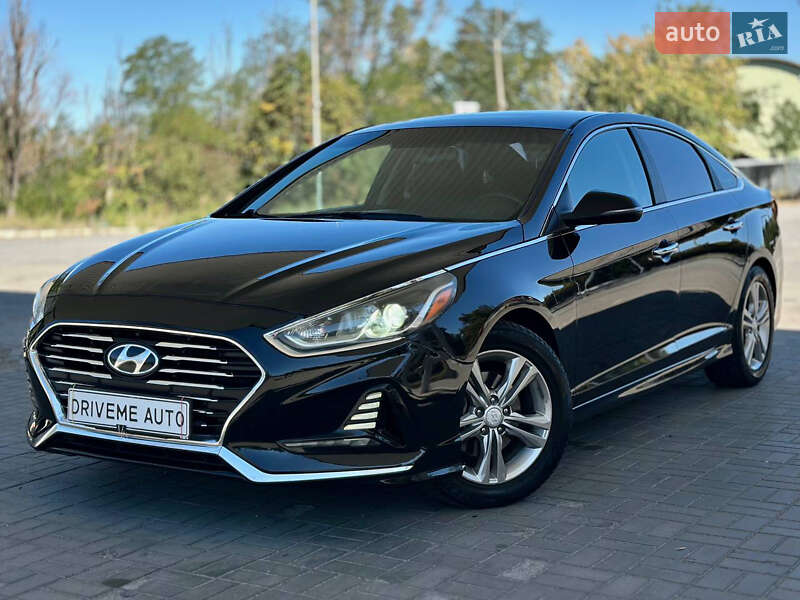 Седан Hyundai Sonata 2017 в Днепре Седан Hyundai Sonata 2017 в Днепре
