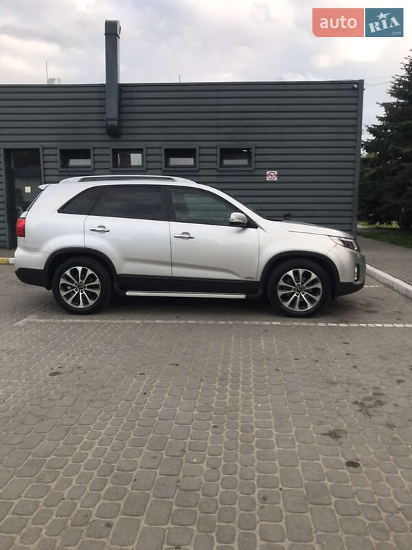 Внедорожник / Кроссовер Kia Sorento 2013 в Ивано-Франковске Внедорожник / Кроссовер Kia Sorento 2013 в Ивано-Франковске