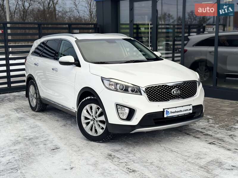 Позашляховик / Кросовер Kia Sorento 2016 в Рівному