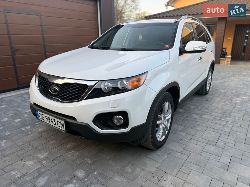 Позашляховик / Кросовер Kia Sorento 2011 в Чернівцях