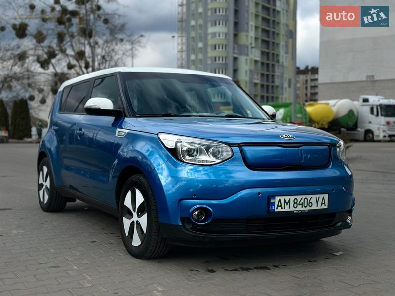 Внедорожник / Кроссовер Kia Soul 2017 в Житомире